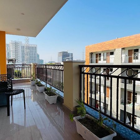 Bedchambers Medicity Serviced Apartments In Gurgaon Eksteriør bilde
