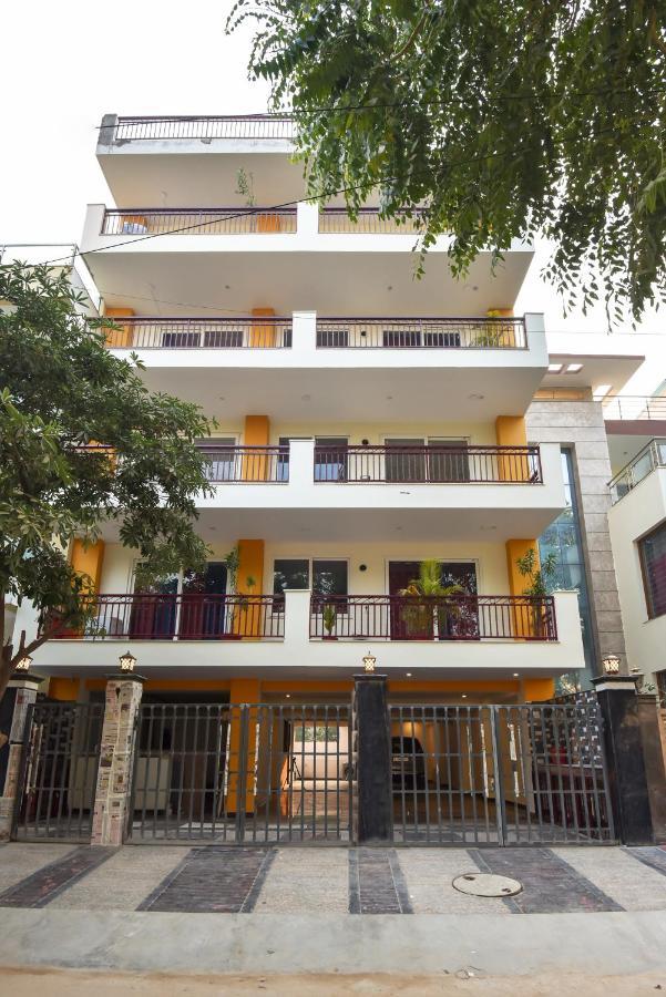 Bedchambers Medicity Serviced Apartments In Gurgaon Eksteriør bilde