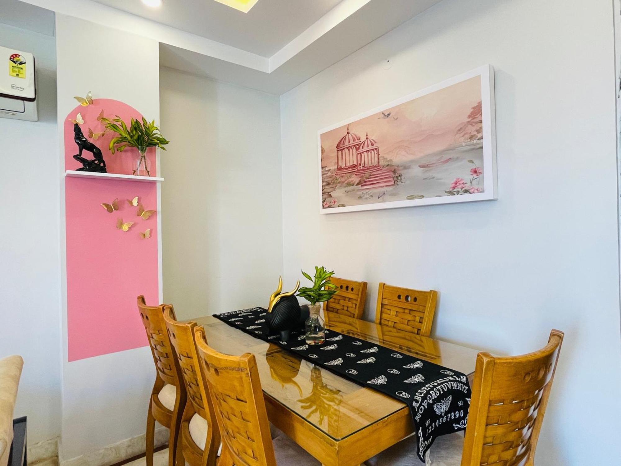 Bedchambers Medicity Serviced Apartments In Gurgaon Eksteriør bilde